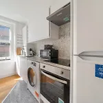 Stylish And Modern Apartments In Vibrant Soho Unbeatable Location Wdg